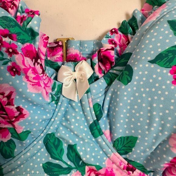 NWT Wild Fable Plus Size Floral Blue Pink Ruffle Underwire Bikini Top - Size 18 - Picture 5 of 10